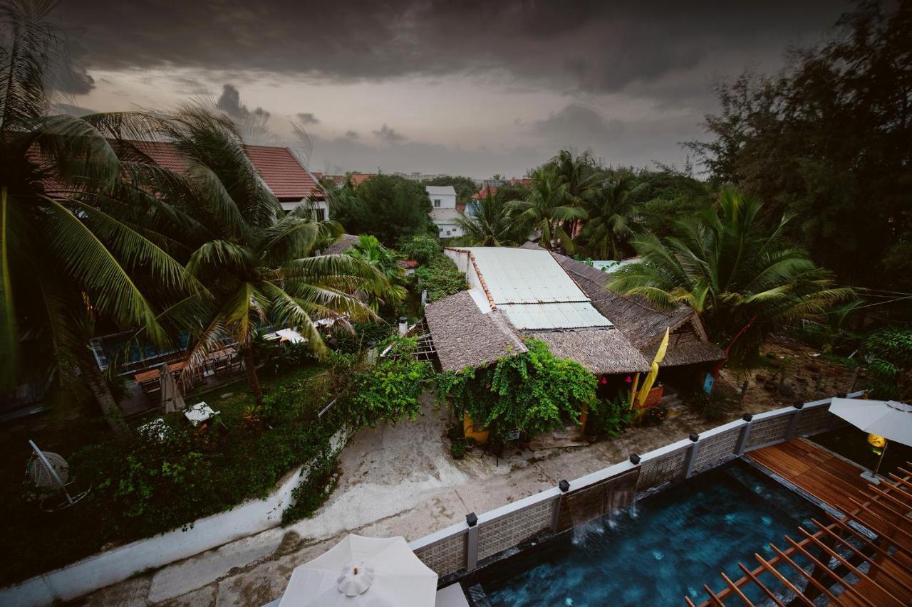 The Watermark Beachside Hotel Hoi An Esterno foto